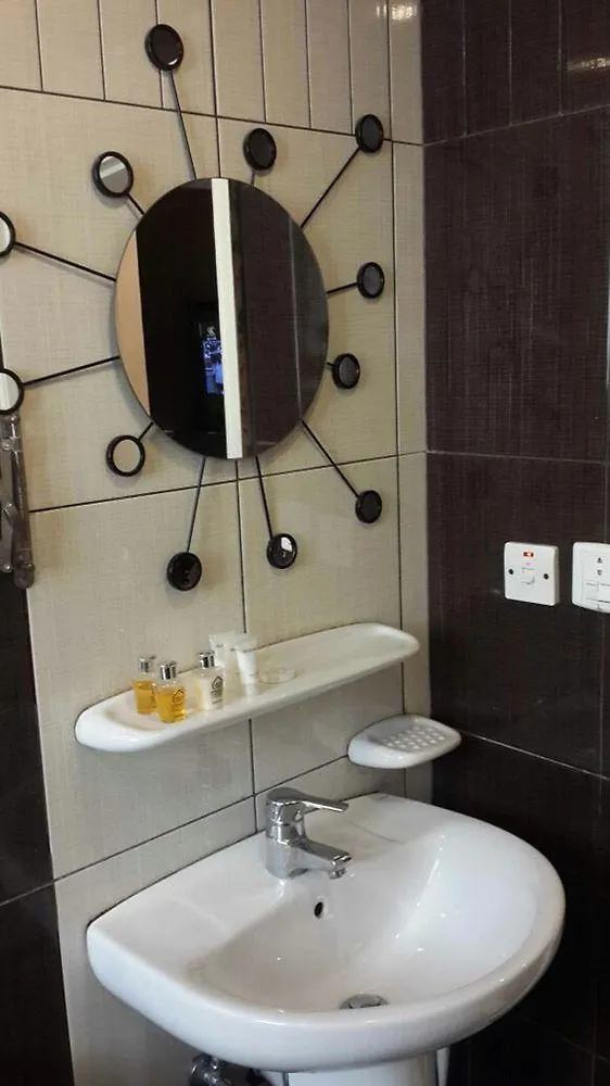 Aparthotel La Fontaine Quraish Suites Djedda