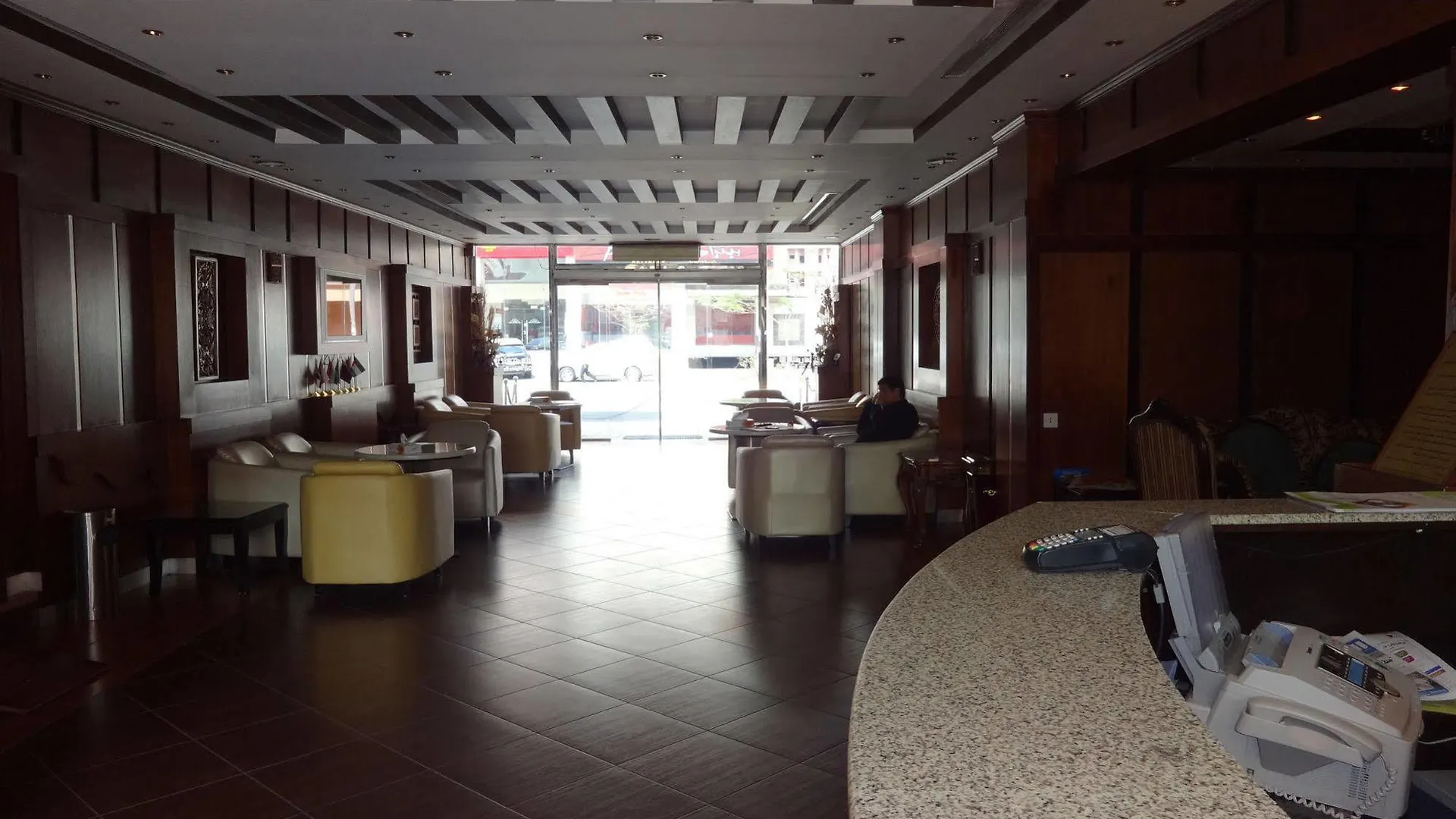 *** شقة فندقية جدة La Fontaine Quraish Suites المملكة العربية السعودية