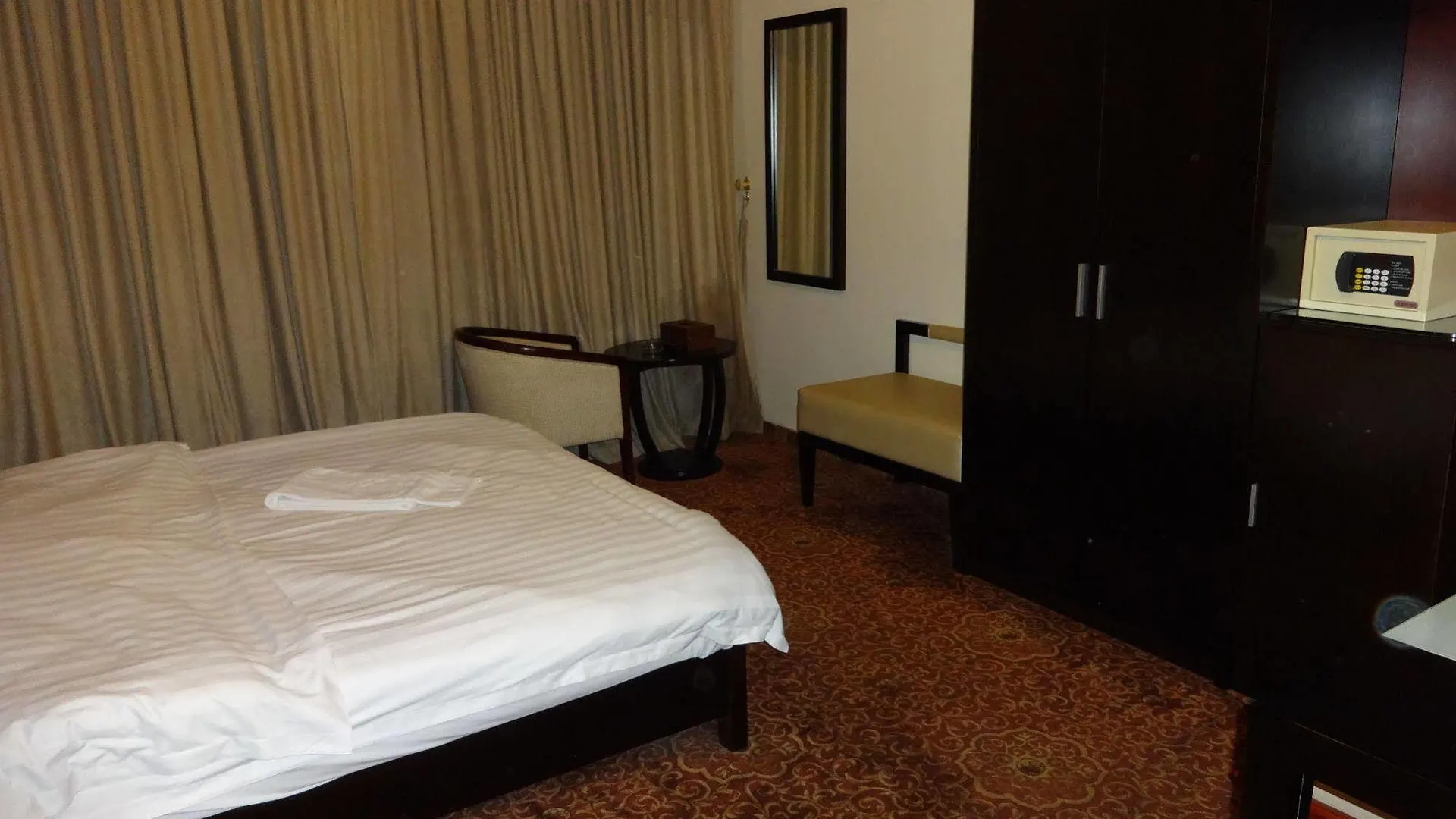 شقة فندقية جدة La Fontaine Quraish Suites